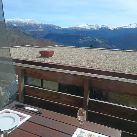 Apartamento Ty-bougnat